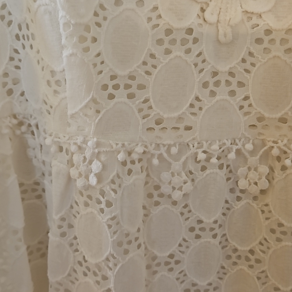 Off white summer dress or top. - Picture 5 of 7